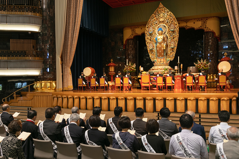 お会式・日蓮聖人遠忌法要」大聖堂で 川端理事長が講話 | 佼成新聞デジタル